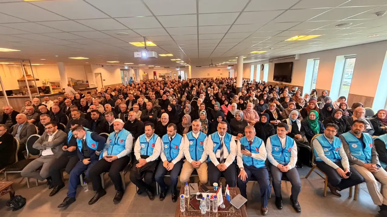 HDV’den 2026 hacı adaylarına kapsamlı bilgilendirme semineri