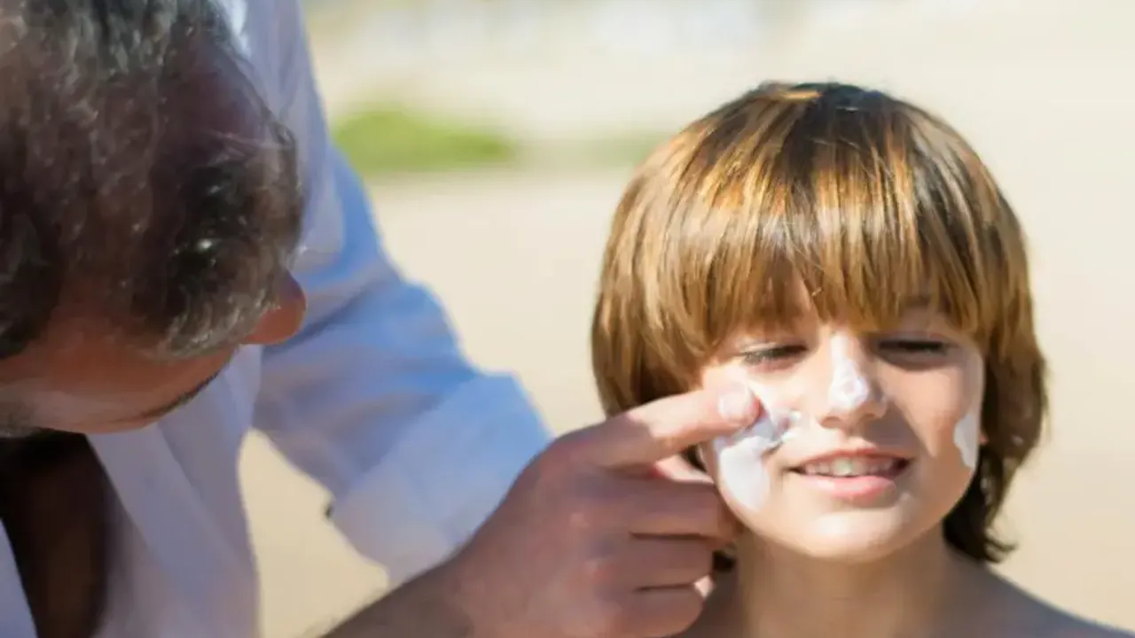 Fransa’da yasaklı madde içeren güneş kremi geri çağrıldı