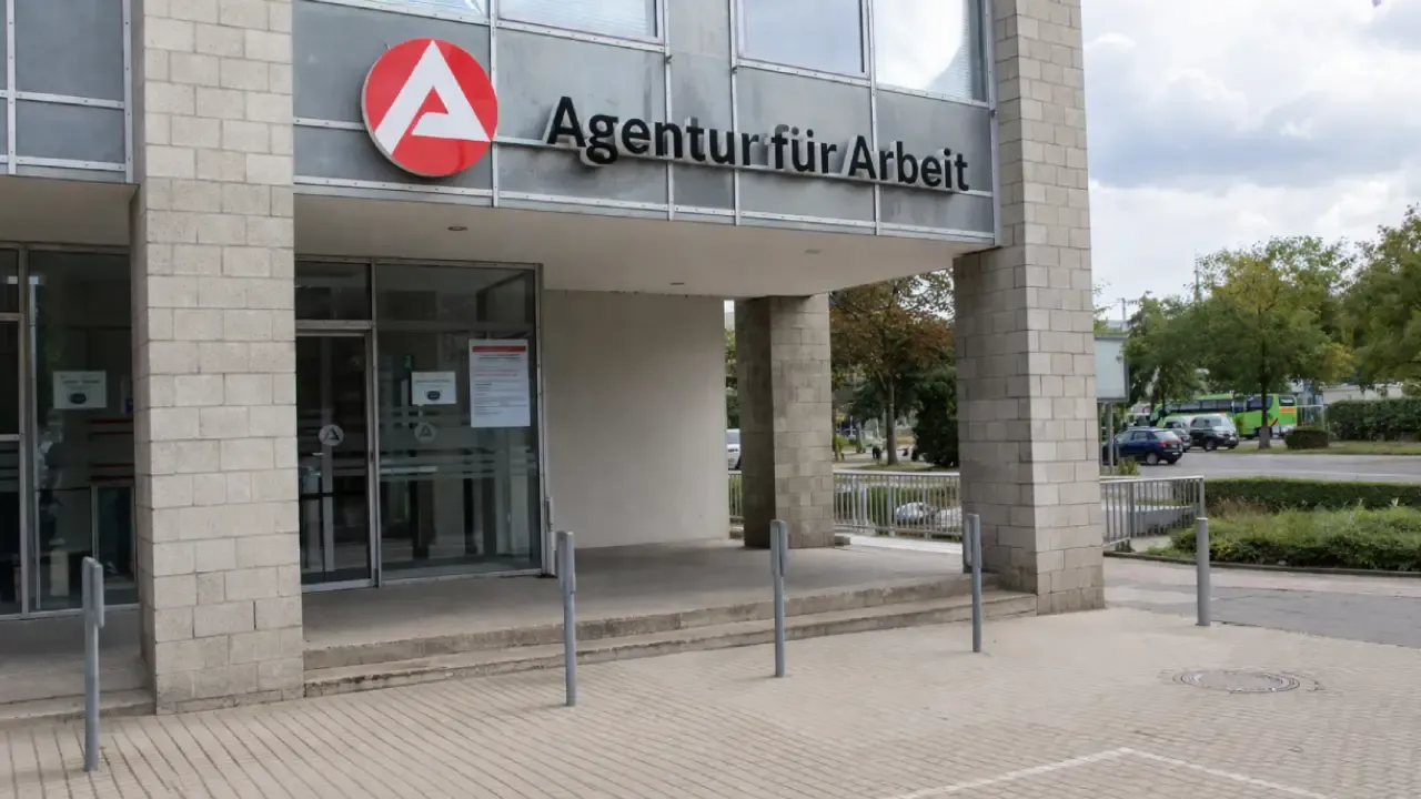 Almanya’da sosyal yardımda yeni dönem: Birikim sınırları düşürüldü