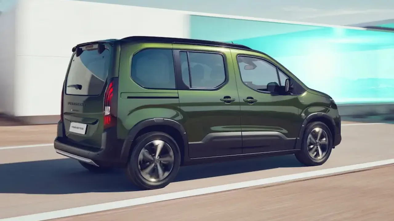 Fransa’da Peugeot, Opel ve Fiat modelleri yangın riski nedeniyle geri çağrılıyor