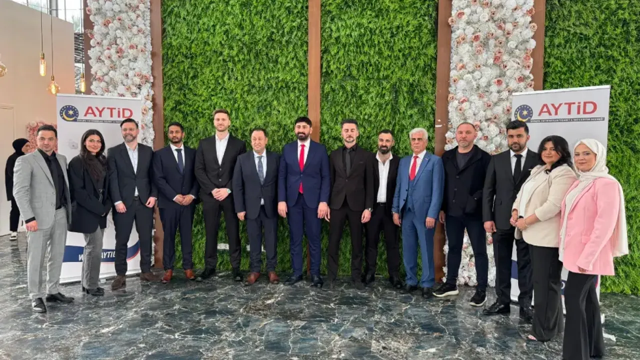 AYTİD Rotterdam’da düzenlenen toplantıda hedeflerini tanıttı