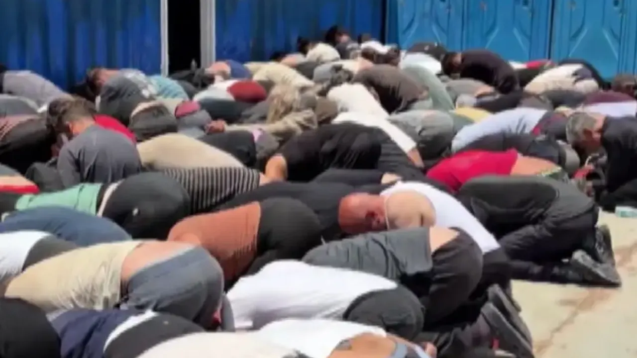 Gazze yardım filosunda İsrail’in rehin aldığı Hollandalılar Türkiye’ye götürülüyor