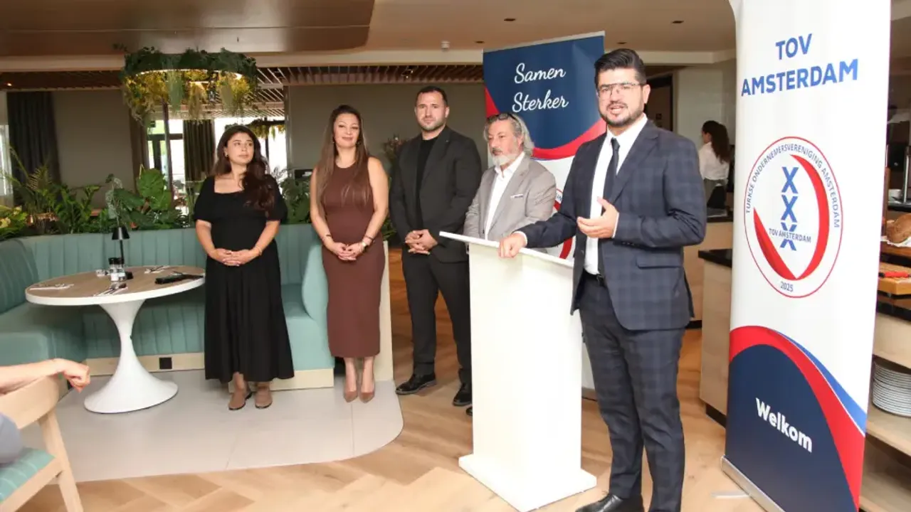 TOV Amsterdam iş insanları ile sabah kahvaltısında buluştu