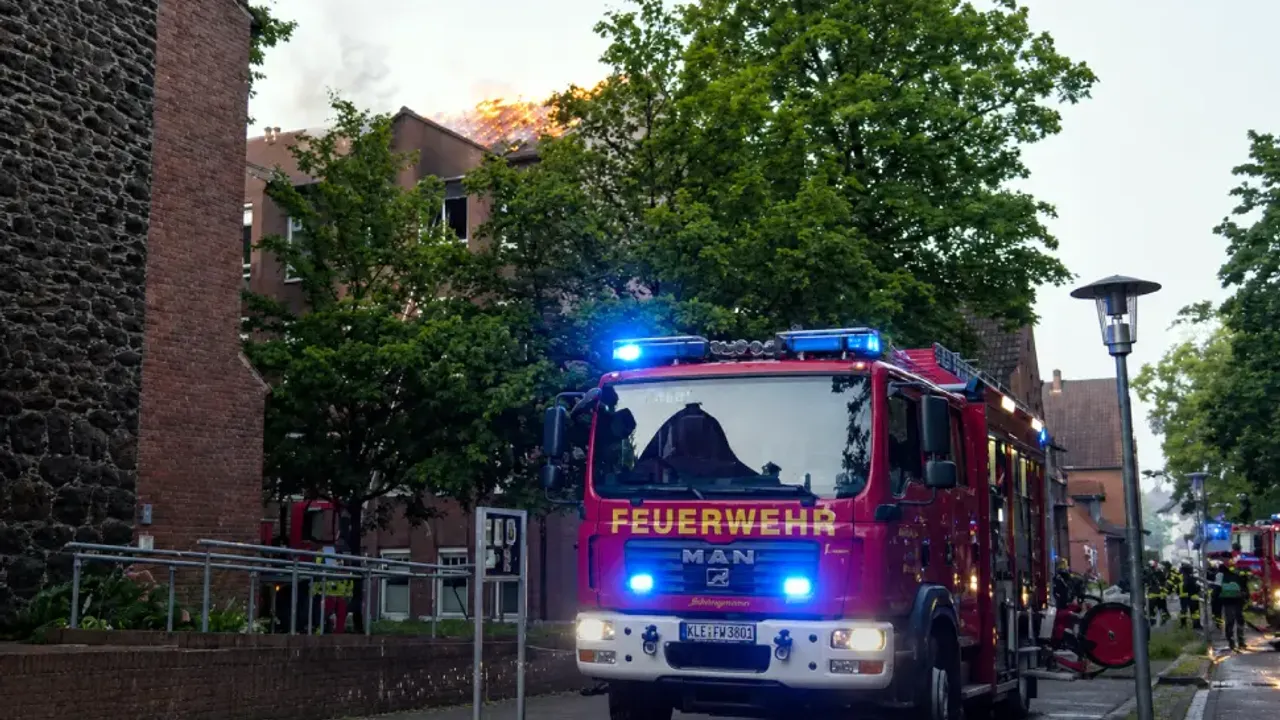 Almanya'da hastane çıkan yangında 2 kişi öldü, onlarca kişi yaralandı
