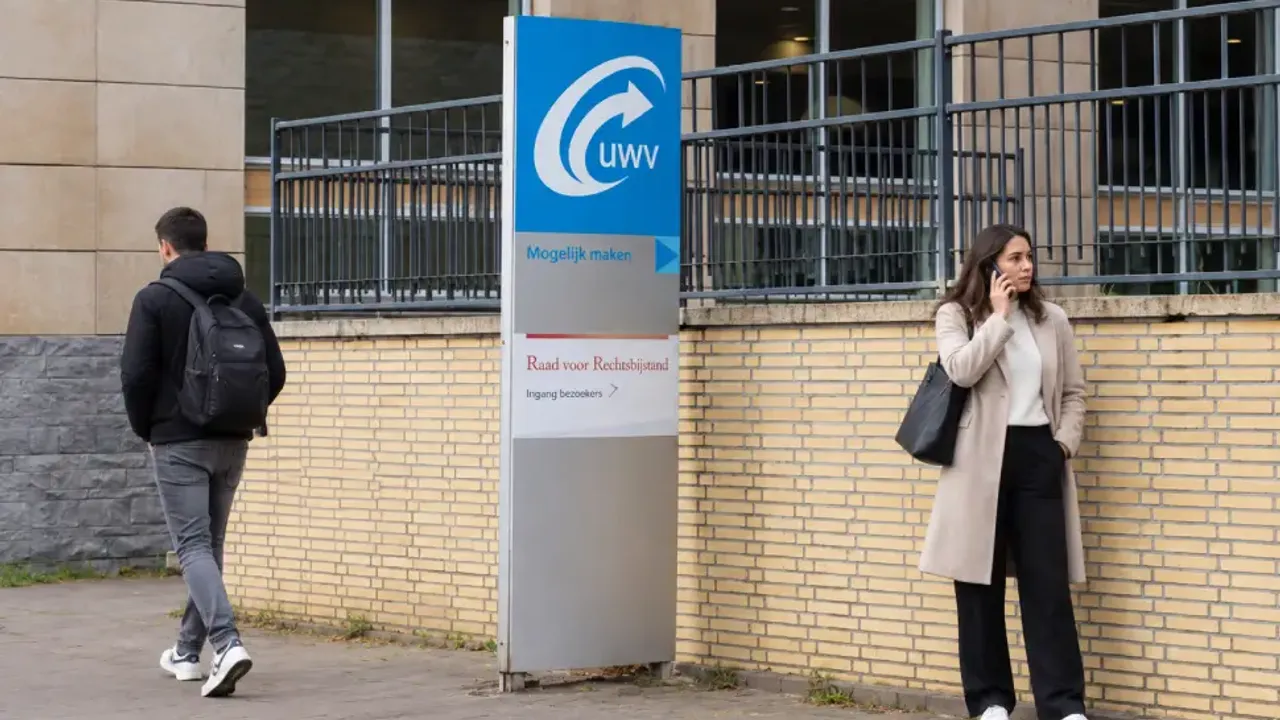 Hollanda’da eylülde WIA, WAO, WAZ ve Wajong alanlara 226,28 euro ek destek