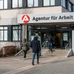 Almanya'da işsizliğin artmasıyla çalışanların ödediği prim artacak