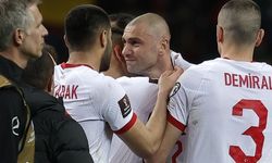 Tecrübeli futbolcu Burak Yılmaz A Milli Takım'ı bıraktığını açıkladı