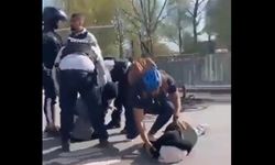 Fransa'da polis başörtülü kadınları darp etti! (VIDEO)