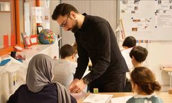 Amsterdam’da bir İslami ortaokul daha kapılarını eğitime açıyor