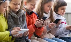Hollanda'da Okullarda Telefon Yasağı Olumlu Sonuçlar Verdi