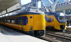 Hollanda Demiryolları yoğun saatlerde bilet fiyatlarını 2,50 euro artırmak istiyor