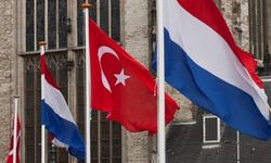Hollanda'da Türk vatandaşlarına süresiz oturum için uyum sınavı şartı geliyor!