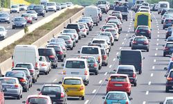Tatilciler ve futbolseverler dikkat: Avrupa yollarında trafik yoğunluğu artıyor