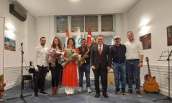 Amsterdam’da 19 Mayıs kutlaması: Atatürk’ün emaneti gençlerle yaşıyor