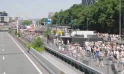 Amsterdam, 750. yılını A10 otoyolunda festivalle kutladı