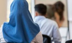 Belçika'da bakan getirilmek istenen başörtüsü yasağını iptal etti