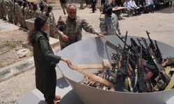 PKK'lılar silahlarını yaktı: Görüntüler paylaşıldı