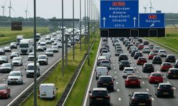 Amsterdam’da hafta sonu yol çalışmaları ve tatil yoğunluğu için trafik uyarısı