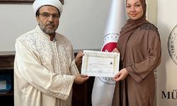 Hollanda vatandaşı Beverly, Söke’de Müslüman oldu