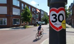 Hollanda’da bir şehirde daha hız sınırı saatte 30 km’ye düşürüldü