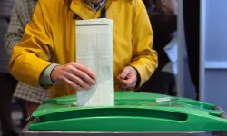 Hollanda’da seçim: Yurt dışı oyları pazartesi netleşecek