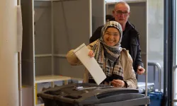 Hollanda'da hangi parti kaç oy aldı? Gözler yurtdışı oylarında