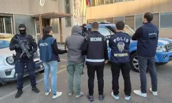 Avrupa’daki Türk mafyaları gençleri Tiktok üzerinden kandırıyor