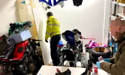 Hollanda’da depolara saklanmış 10 bin karton sigara ele geçirildi