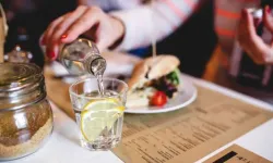 Gerekli su miktarını tüketmenin en sağlıklı ve lezzetli yöntemi