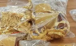 Türkiye’den Bulgaristan’a giriş yapan araçta 212 bin euroluk altın ele geçirildi
