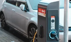 Hollanda’da en ucuz şarj istasyonu nerede? Fiyatlar şaşırtıyor