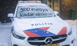 Hollanda’da aracını kardan temizlemeden yola çıkanlara ağır cezalar