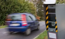 Fransa’da aşırı hıza yeni yaptırım: 3.750 euro ceza ve araca el koyma