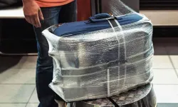 Havalimanlarında streçle valiz kaplamaya yasak geliyor