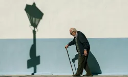 Altmış yaş üstü için en sağlıklı spor: Yürüyüş