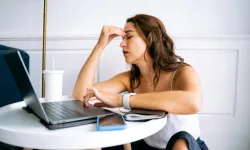 Sürekli halsizlik ve nefes darlığı anemi belirtisi olabilir