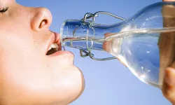 Vücut susuz kalınca neler oluyor? Uzmanlar etkilerini sıraladı