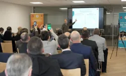 Hollanda Diyanet Vakfı’ndan 2026 hac organizasyonu için seminer