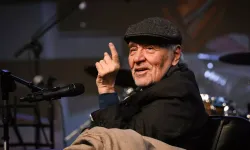 Tarihçi Prof. Dr. İlber Ortaylı hayatını kaybetti