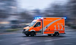 Berlin’de bir hafta içinde iki çocuk pencereden düştü, biri hayatını kaybetti