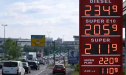 Almanya’da akaryakıt kuralı değişti: Sürücüler ne kazanacak?