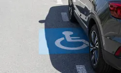 Belçika’da özel park alanlarını işgal edenlere ağır ceza