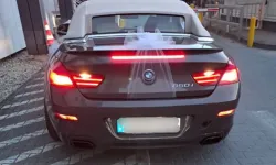 Berlin’de trafiği tehlikeye atan düğün konvoyuna polis müdahalesi