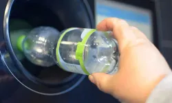 Hollanda’da otoyol dışındaki benzin istasyonlarına da depozito noktaları geliyor