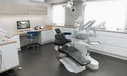 Hollanda’da narkozlu diş tedavisinde bir hasta hayatını kaybetti