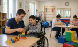 Fransa’da sabıkası olanlar artık engelli çocuklarla çalışamayacak