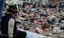 Amsterdam’da Gazze’de hayatını kaybeden binlerce çocuk için anma