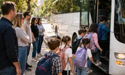 Hollanda’da artan dizel fiyatları nedeniyle okul gezilerine ek ücret isteniyor