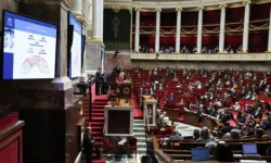 Fransa’da işsizlik maaşı süresi 15 aya indirildi