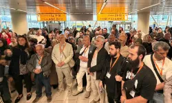 Hollanda’dan ilk hacı adayları kutsal topraklara uğurlandı